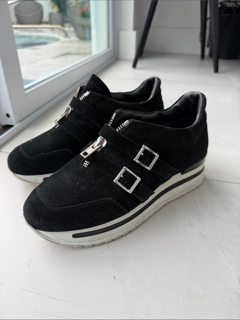 Women’s Black Suede Platform Sneakers w